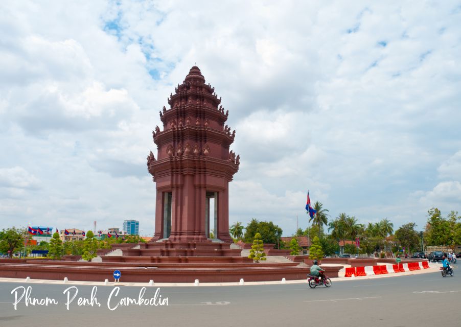 Discover the Best of Phnom Penh Capital City by Tuk Tuk - Itinerary Highlights