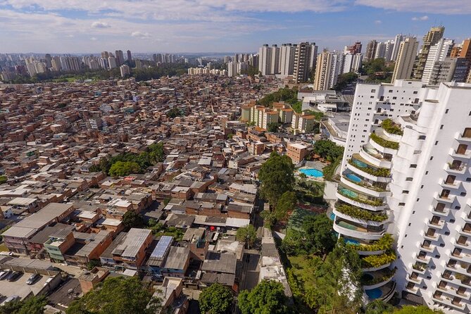 Discover The Second Largest Favela Of São Paulo & Its Brilliant Artists –Private - Inclusions and Logistics