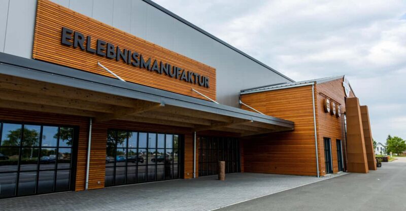 Distillery Tour With Guide! - Group Size and Accessibility