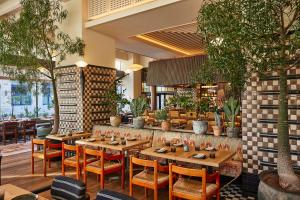 Downtown Los Angeles Proper Hotel, a Member of Design Hotels - Stunning Design Features