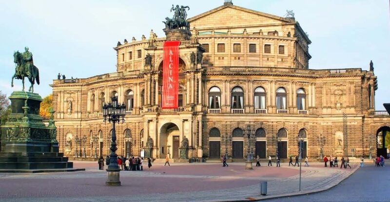 Dresden: Old Town Highlights Self-guided Tour - Tour Highlights and Experience