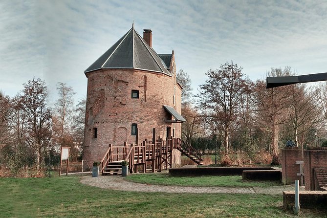 Drive It Yourself Electric History and Castle GPS Audio Tour - Included Experiences
