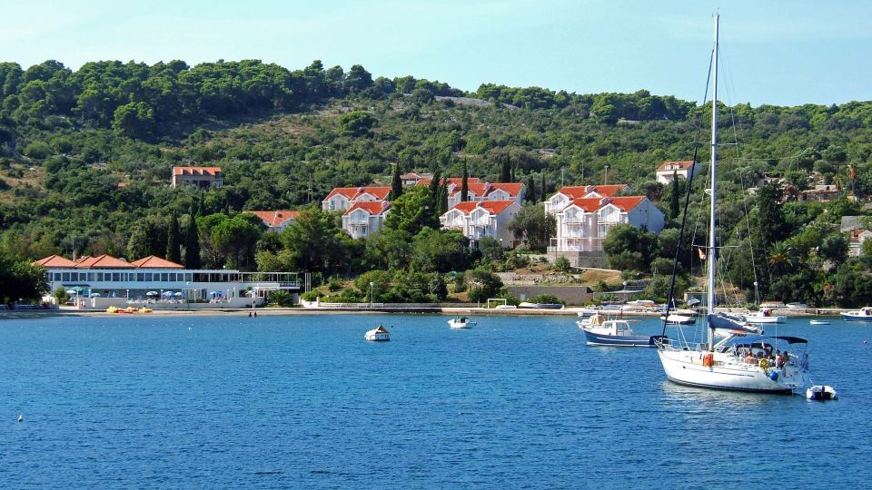 Dubrovnik: 3 Island Fun Boat Tour With Lunch and Guide - Itinerary and Activities