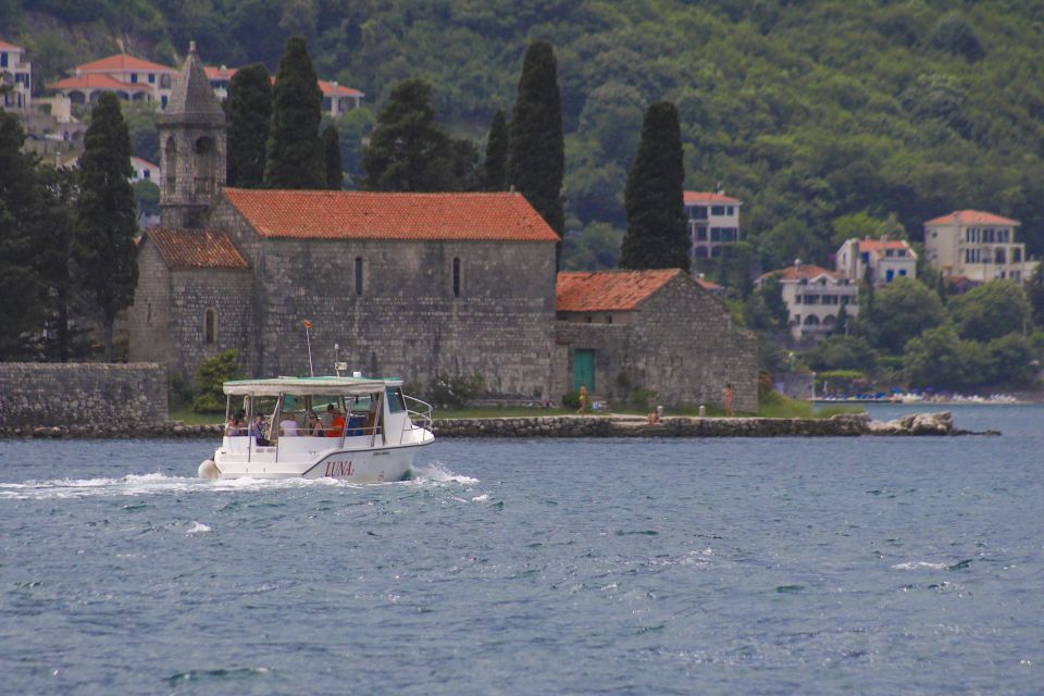 Dubrovnik: Montenegro Kotor Bay Tour With Optional Boat Ride - Departure and Itinerary