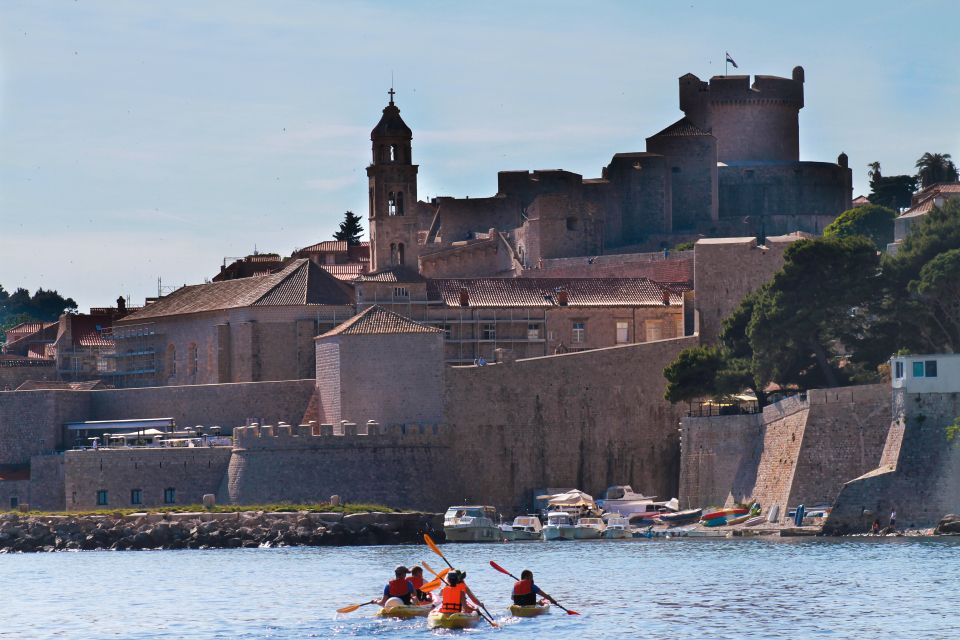 Dubrovnik: Sunset Sea Kayaking Tour With Fruit Snack & Wine - Experience and Itinerary