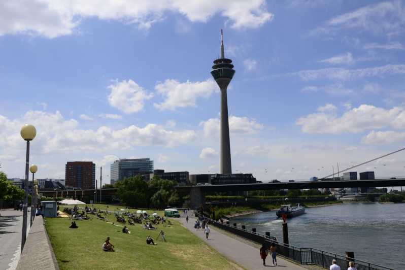 Düsseldorf: Old Town and Banks of Rhine - Heart and Lifeline - Cobblestone Strolls in Old Town