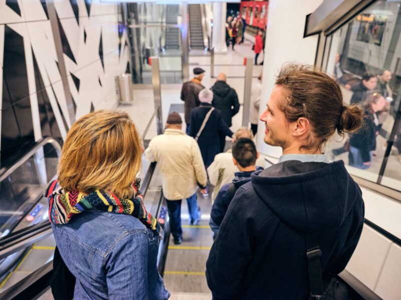 Düsseldorf: The Wehrhahn Line Guided Tour - Tour Highlights and Experience