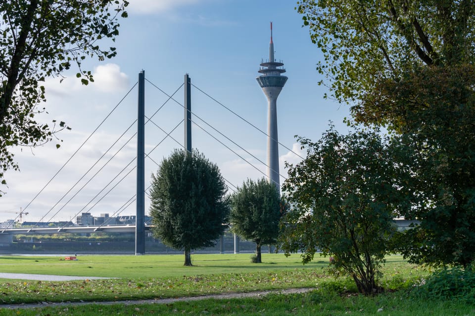 Düsseldorf: Ticket for Rhine Tower - Experience Highlights