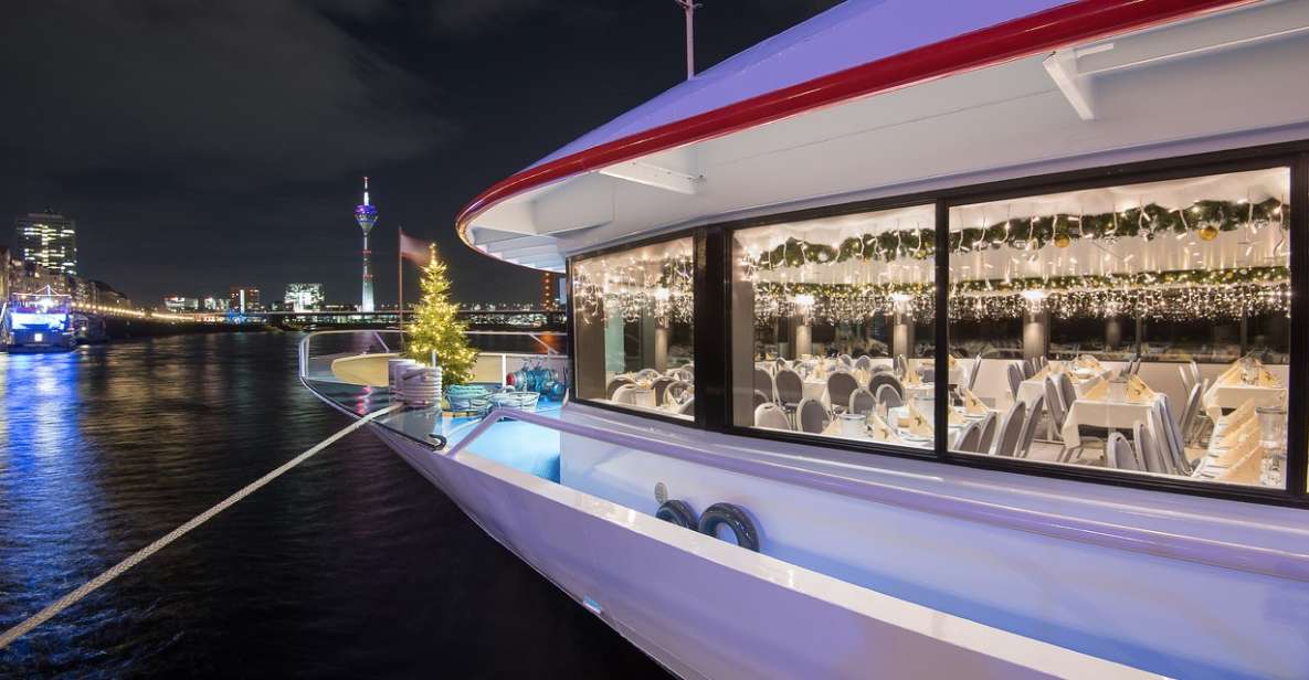 Düsseldorf: Winter Afternoon Boat Cruise on the Rhine - Onboard Experience