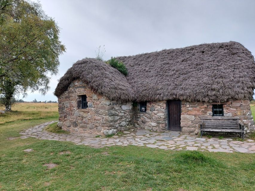 Edinburgh: Become a Highlander for a Day Walking Tour - Experience Highlights