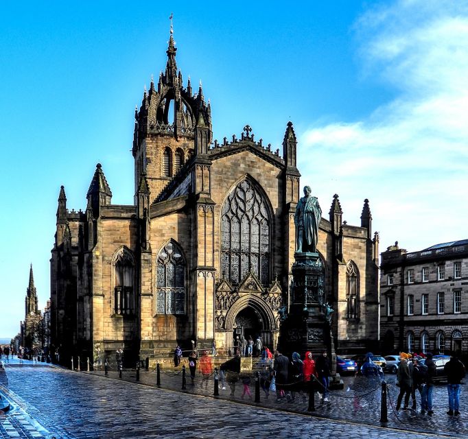 Edinburgh: Dark History Royal Mile Walking Tour - Booking Information