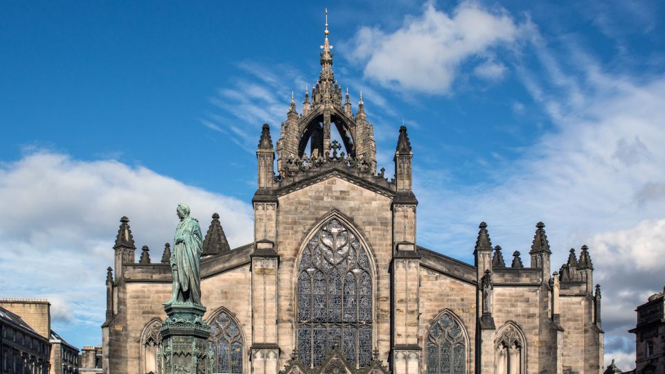 Edinburgh: Discover Edinburgh Walking Tour - Highlights of the Tour