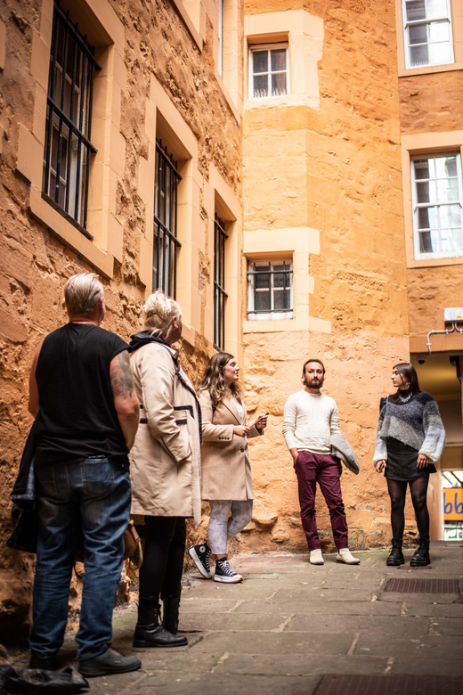 Edinburgh: Harry Potter Walking Tour and Ghost Bus Tour - Itinerary and Experience