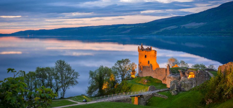 Edinburgh: Loch Ness, Inverness & Highlands Tour in Spanish - Itinerary Highlights