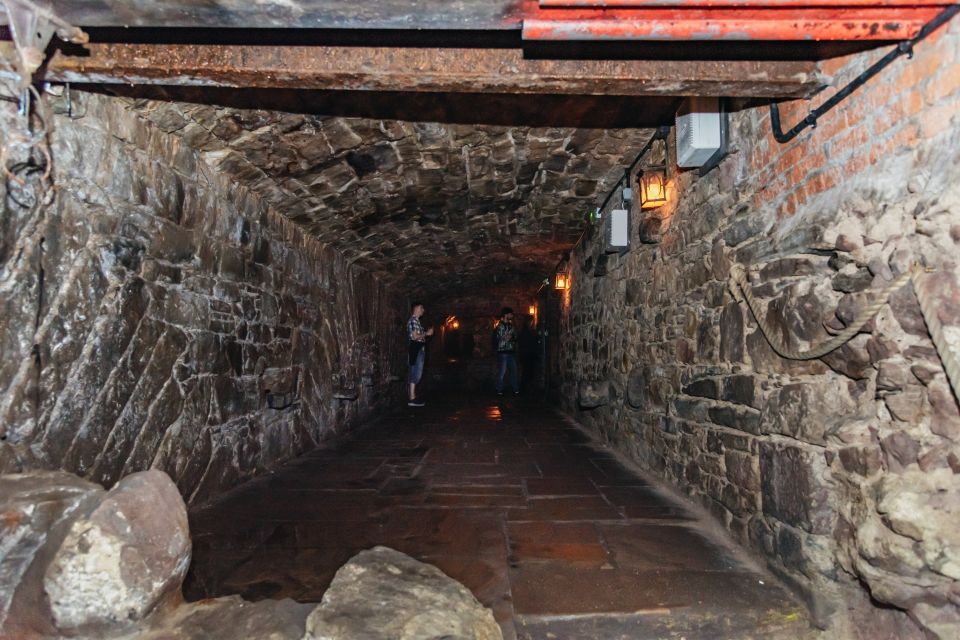 Edinburgh: Old Town and Underground Historical Tour - Highlights of the Tour