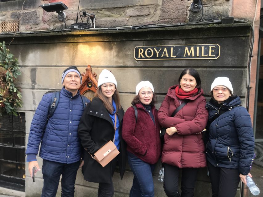 Edinburgh Private Tour: The Castle to the Arthurs Seat - Personalized Experience