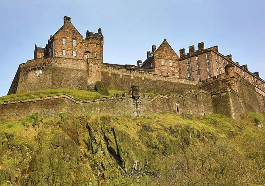 Edinburgh Scavenger Hunt and Sights Self-Guided Tour - Key Experience Highlights