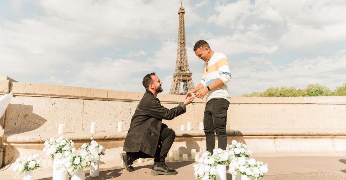 Eiffel Tower Proposal Lgbtqia+ / 1h Photographer - Unique Proposal Features