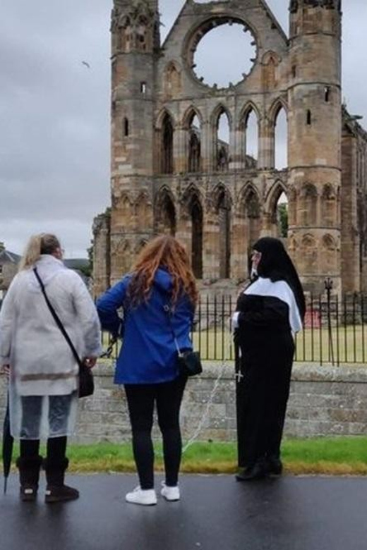 Elgin: Cathedral Interior Guided Tour - Experience Highlights