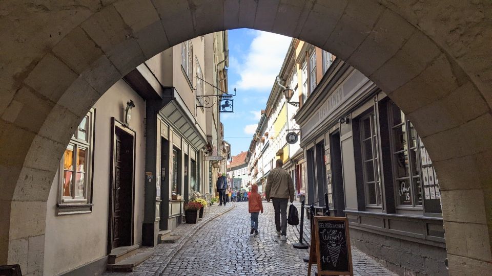 Erfurt: Old Town Highlights Self-guided Walk - Key Attractions in Old Town