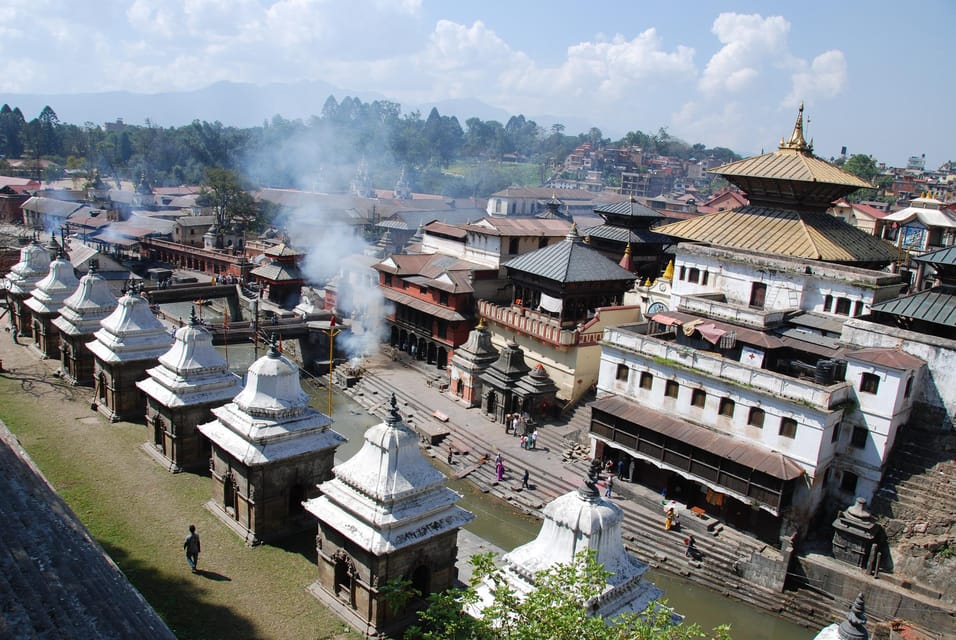 Evening Aarti - Pashupatinath Temple - Spiritual Experience Highlights