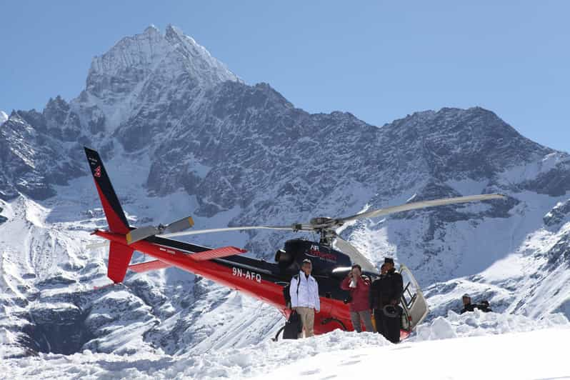 Everest Helicopter Trek - Fly to Everest From Namche - Stunning Aerial Views