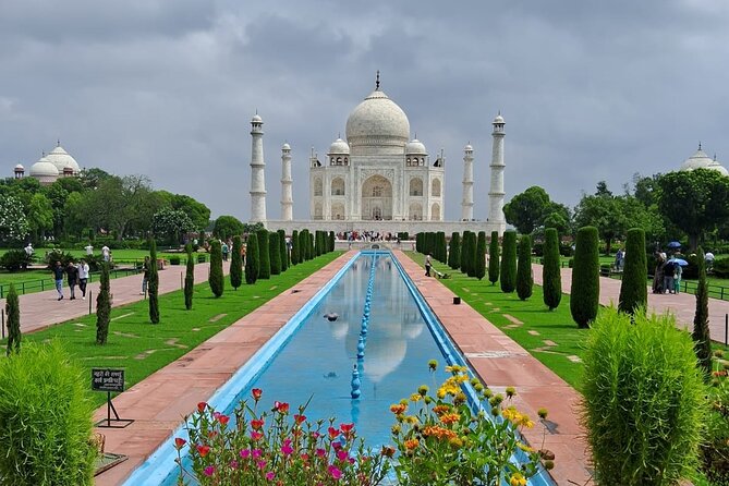 Exclusive Sunrise Taj Mahal Excursion From Delhi All Inclusive - Detailed Itinerary