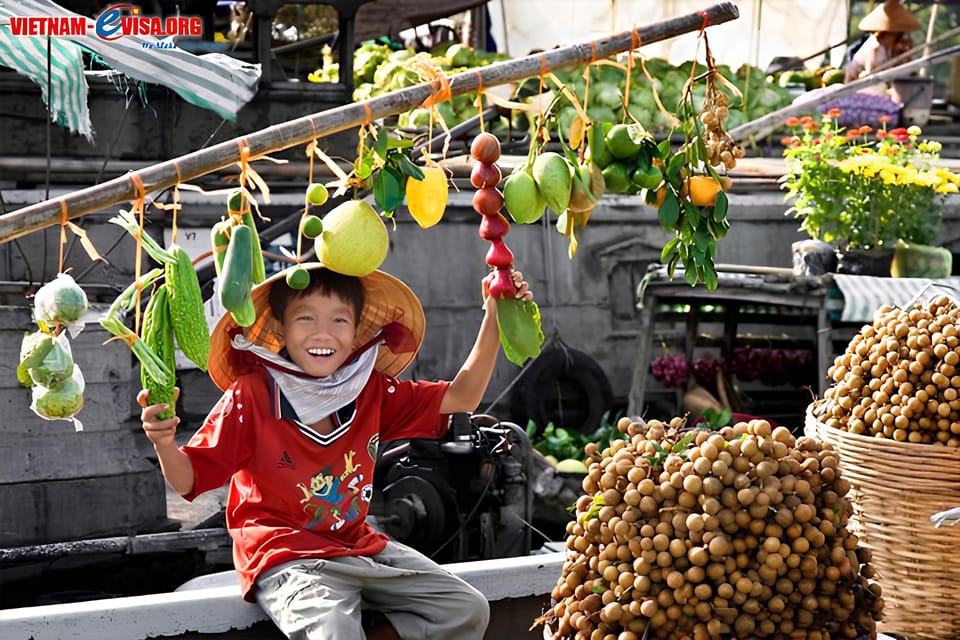 Exploring the Vibrant Cai Rang Floating Market in Can Tho - Itinerary of the Day