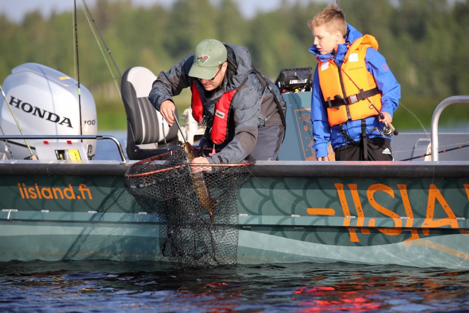 Family-friendly Boat Fishing Trip in Ii - Experience and Activities