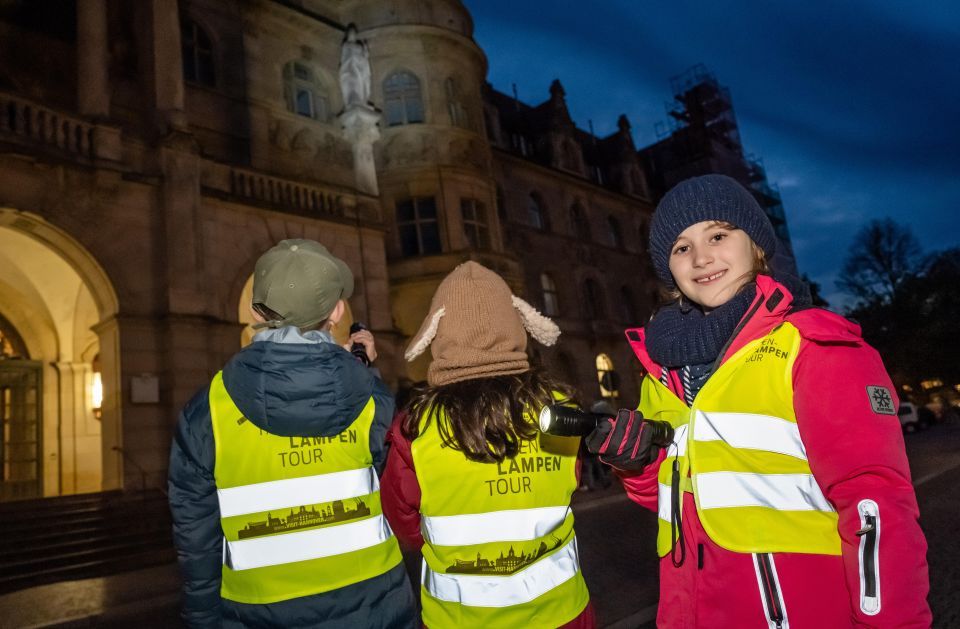 Flashlight Tour for Children/Teenagers - Experience Highlights