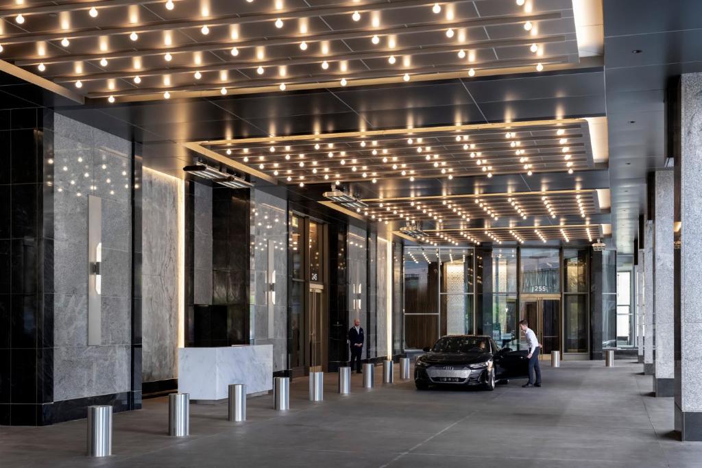 Four Seasons Hotel Minneapolis - Guest Experience and Ratings