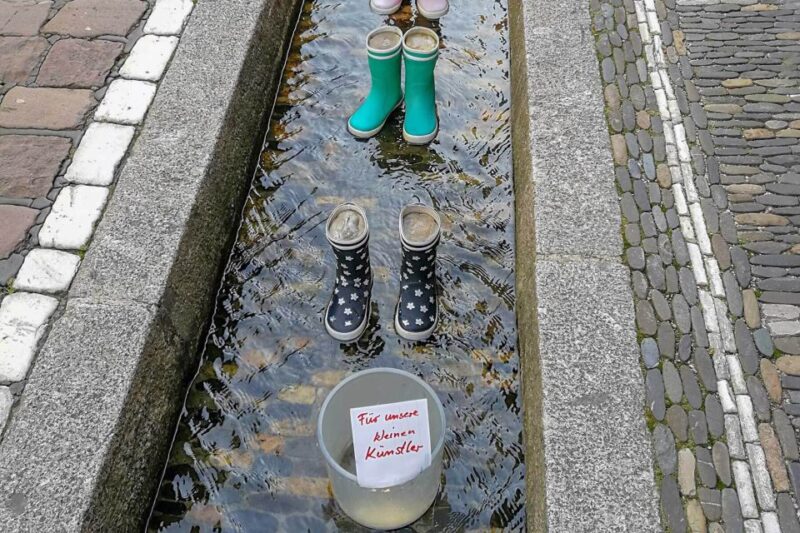 Freiburg: Alleys, Streams and More City Tour - Itinerary Highlights