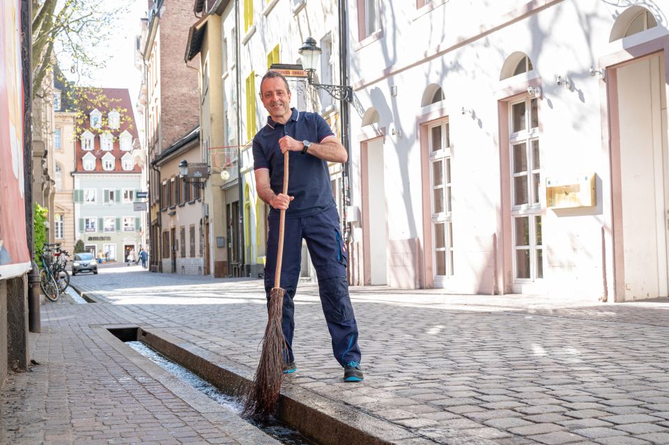 Freiburg: Stream Walking Tour - Experience Highlights