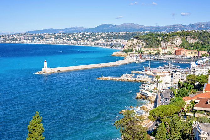 French Riviera Panorama Tour- Monaco,Monte Carlo, Eze, Antibes, Cannes - Eze - Medieval Charm