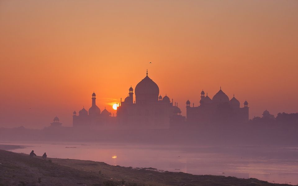 From Aerocity: Agra Tour With Taj Mahal Surnise & Agra Fort - Itinerary Highlights