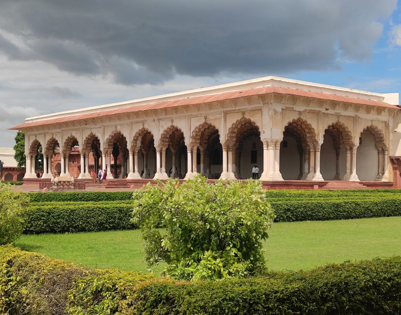 From Agra: Skip The Line Taj Mahal & Agra Fort Tour - Itinerary and Experience