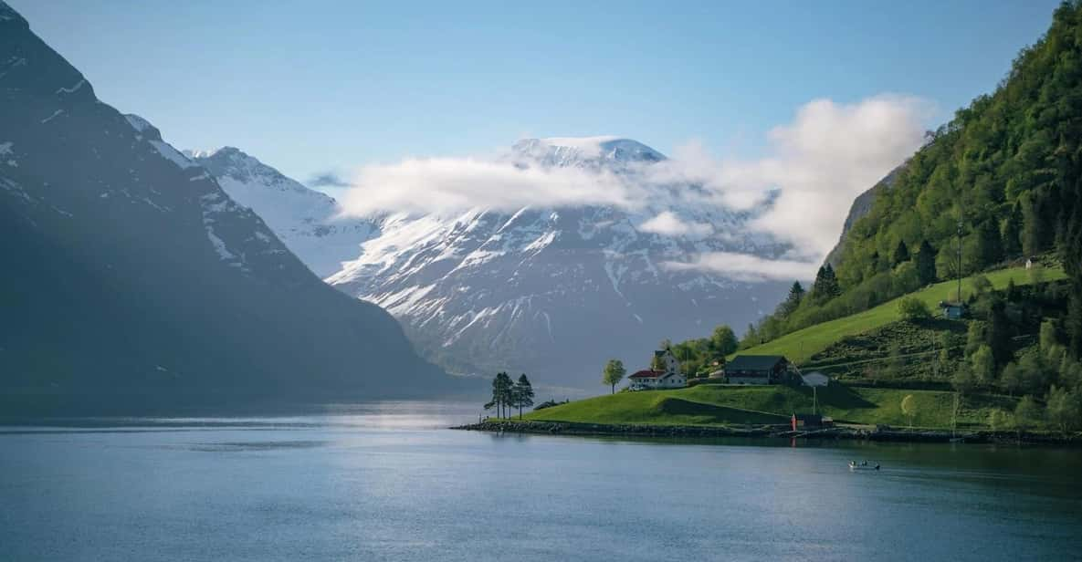 From Ålesund: Hjørundfjord Sightseeing Cruise - Itinerary Details