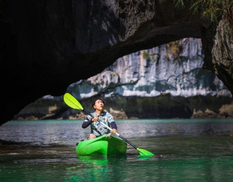 From Cat Ba: Viet Hai Village & Kayaking Luxury Day Trip - Location and Attractions