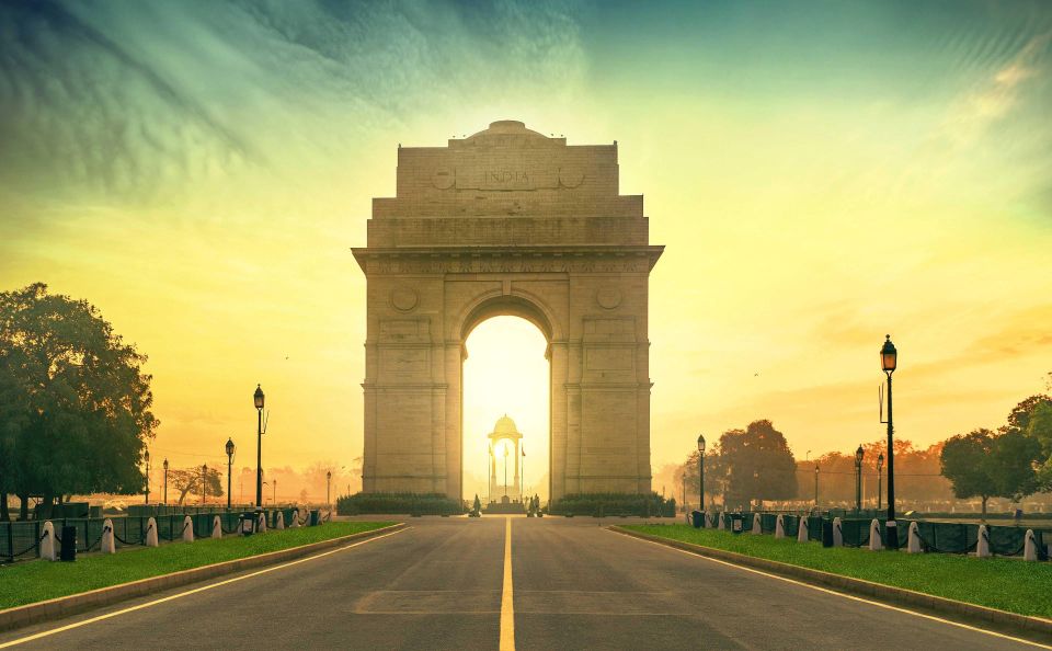 From Delhi: Old and New Delhi Sightseeing Tour With Guide - Key Tour Highlights