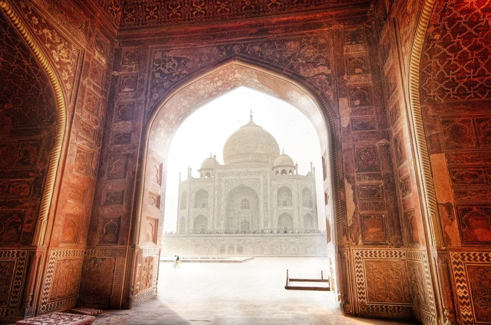 From Delhi: Sameday Taj Mahal & Agra Tour With Express Entry - Itinerary Highlights