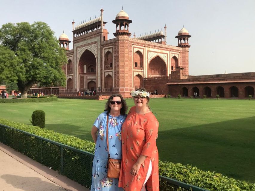 From Delhi: Taj Mahal & Agra Fort Tour With Airport Transfre - Itinerary Breakdown