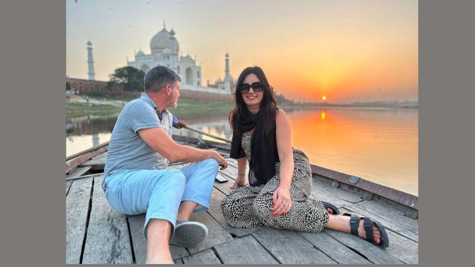 From Delhi: Taj Mahal & Agra Private Day Tour With Transfers - Itinerary Highlights