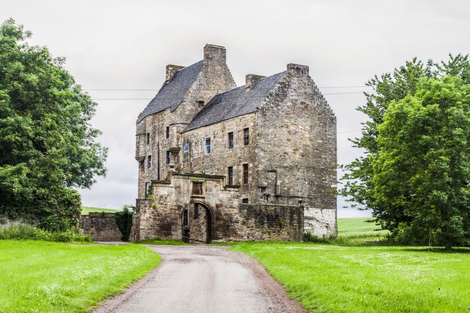 From Edinburgh: The Outlander Experience Guided Tour - Itinerary Highlights