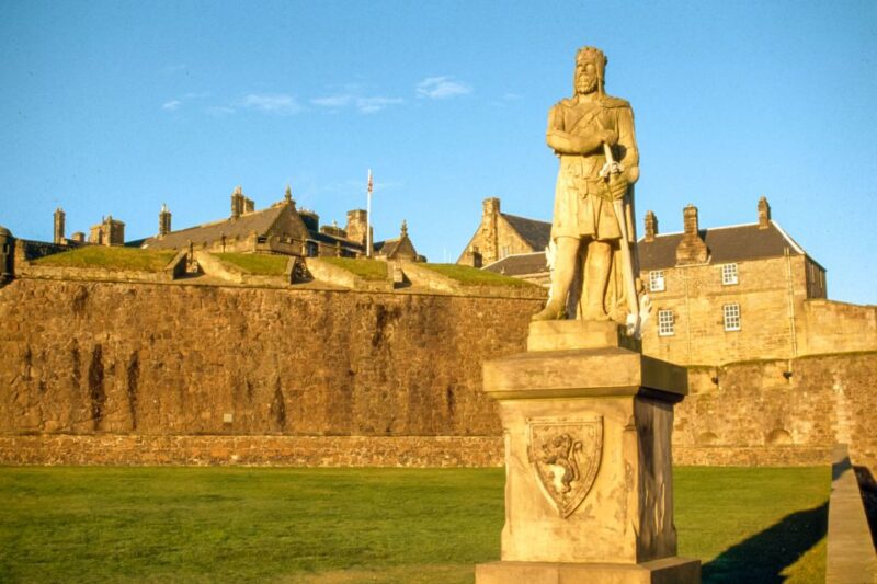 From Glasgow: Loch Lomond, Trossachs & Stirling Castle Tour - Itinerary Highlights