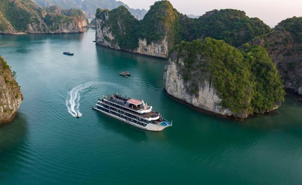 From Ha Long Bay: Ha Long Luxury 1 Day Trip - Itinerary Highlights