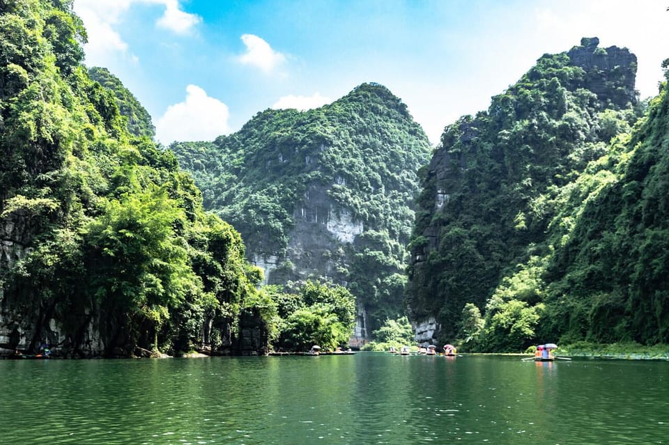 From Ha Noi: Hoa Lu – Tam Coc/ Trang An - Itinerary Highlights