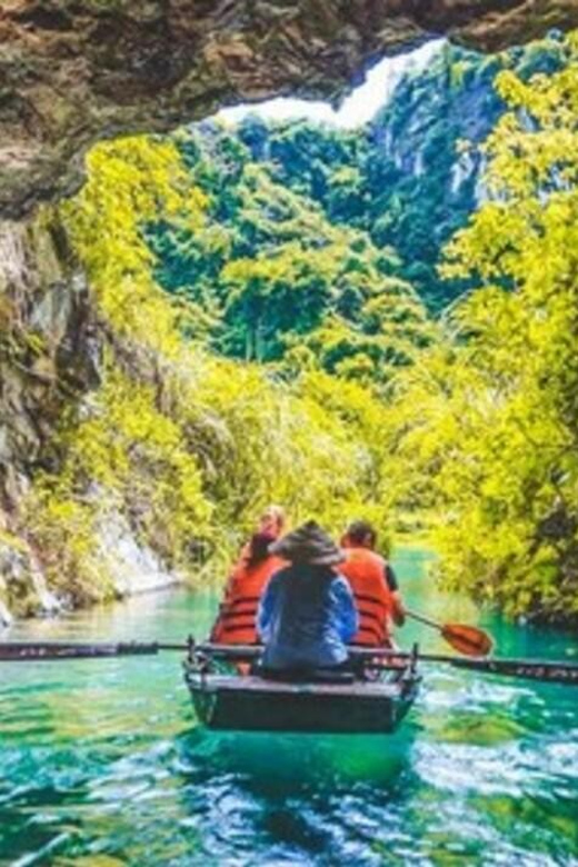 From Ha Noi: Hoa Lu – Tam Coc/ Trang An - Activities and Experiences