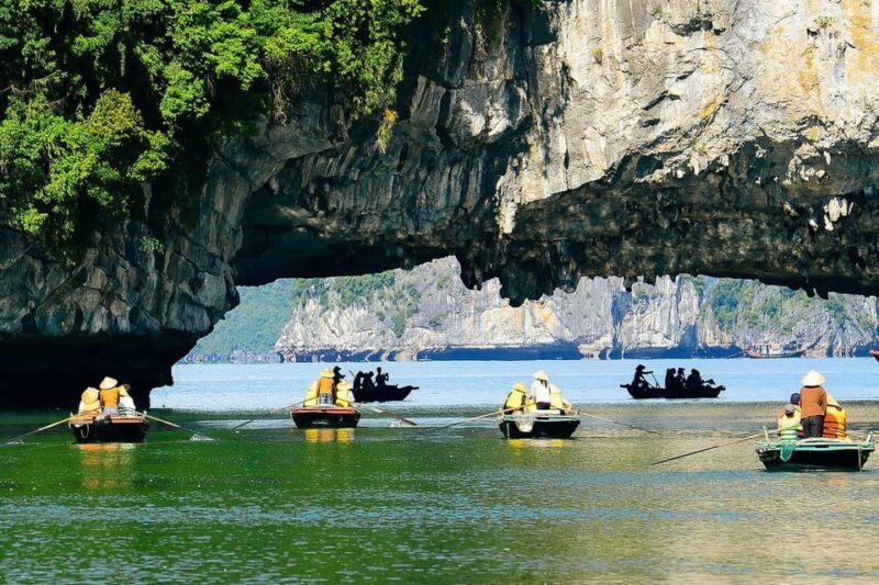 From Hanoi: Explore Ha Long Bay 2 Days With A Luxury Cruise - Activities on Day 1