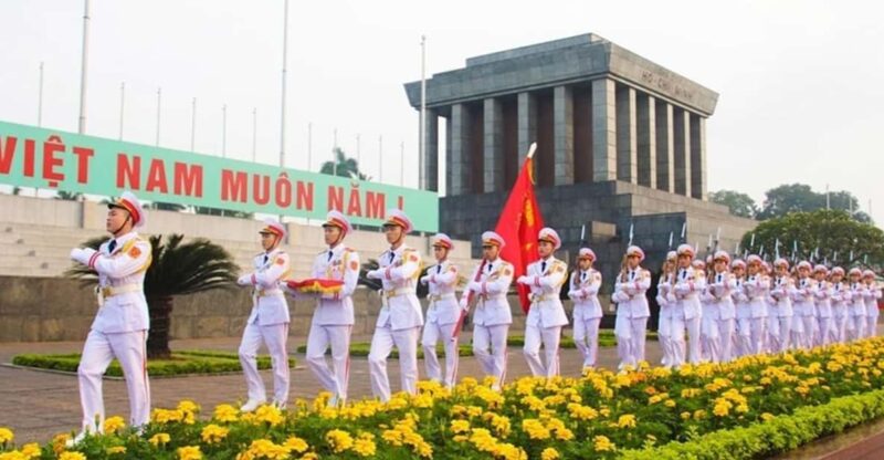 From Hanoi: Full-Day Guided City Tour With Lunch - Itinerary Highlights