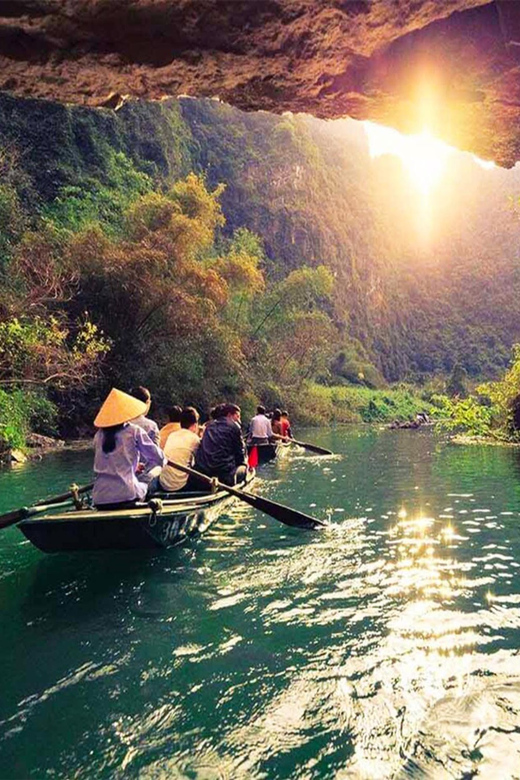 From Hanoi: Mua Cave, Trang An and Hoa Lu Day Trip - Itinerary Highlights